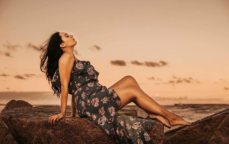 naughty wife life porn model photo