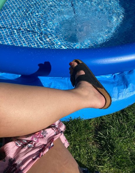 lachleamber sex model pics