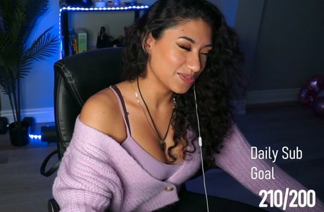 Tamia J exclusive star pic