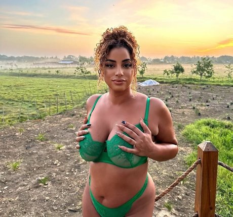 yinamenez pornstar top images