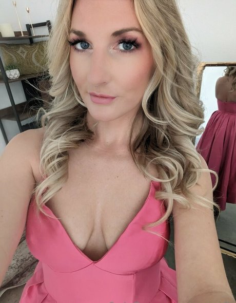 megnfit nice pornstar pic