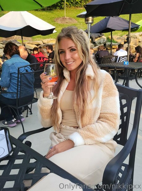 blonde babe onlyfans sexy naked archive