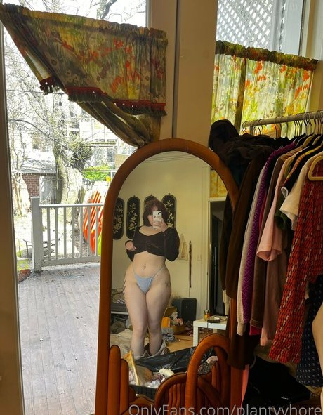 plantvvhore erotic star gallery