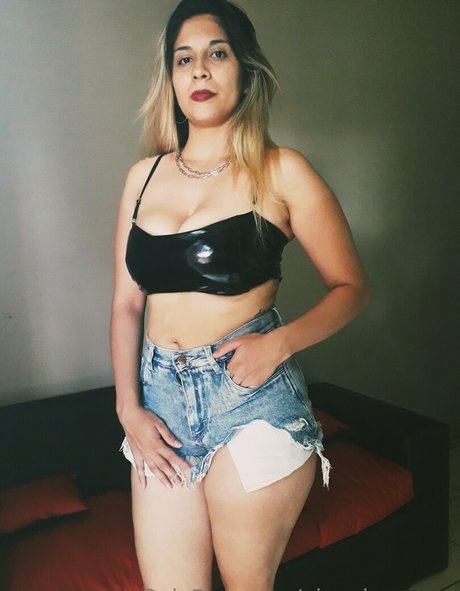 givepleasuree star exclusive images