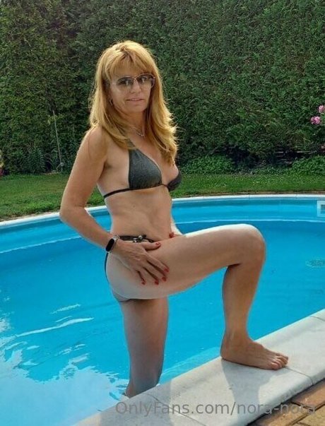 filipina onlyfans nude photo