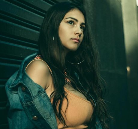 latina feet onlyfans nude pic