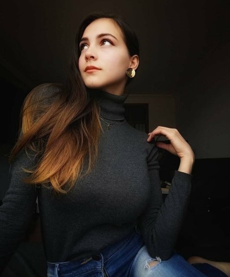 Daniela Derly top pornstar photos