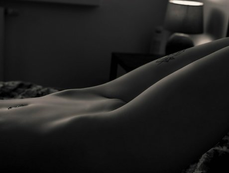 _Miss Tekkno_ sexy pornstar images