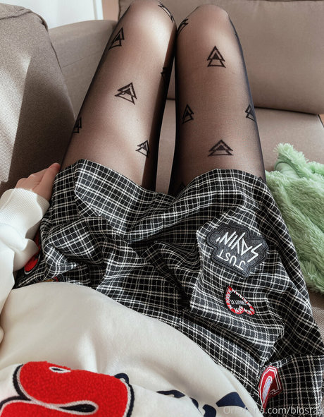 Rachel Blossom star xxx archive