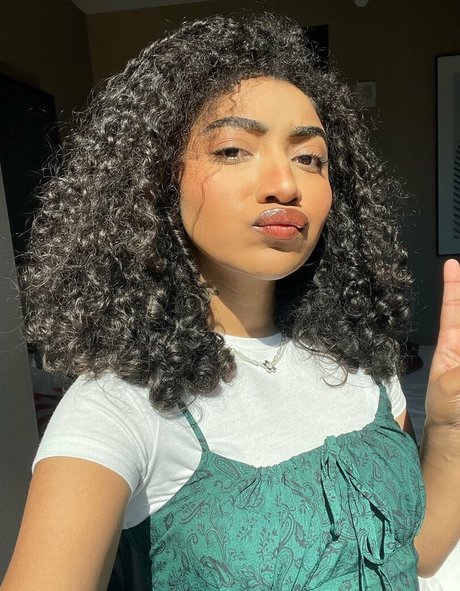 krystalogy model high quality photo