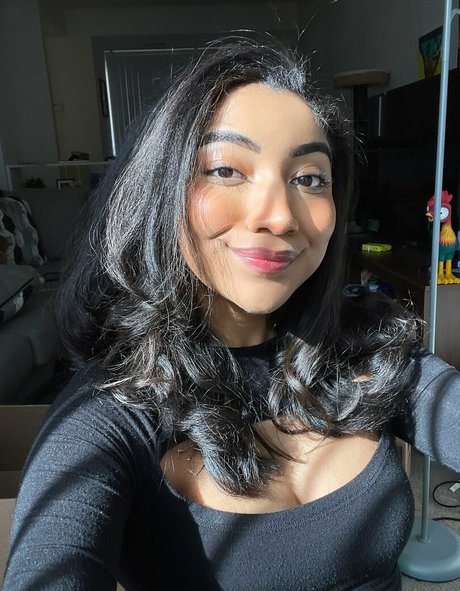 krystalogy pornstar art galleries