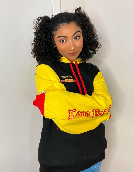 big tits and ass onlyfans sex pics