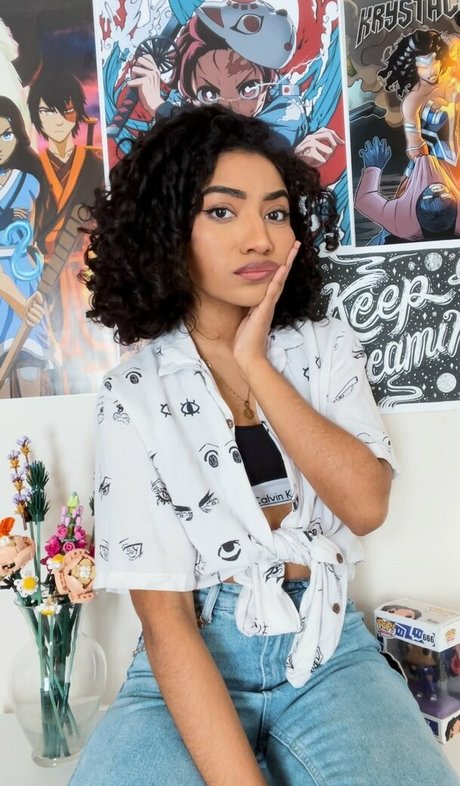 krystalogy adult actress galleries