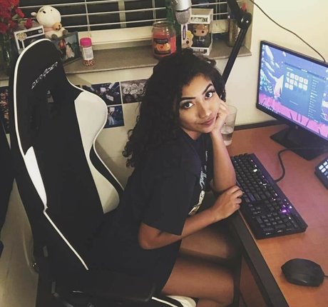 krystalogy star sex gallery