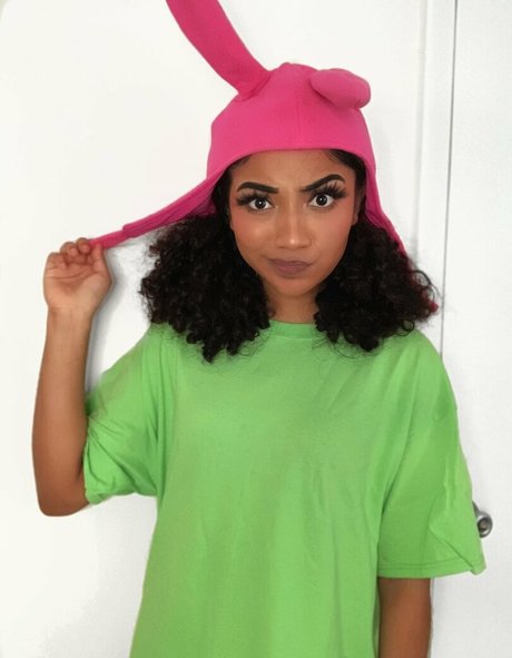 krystalogy star sexy picture