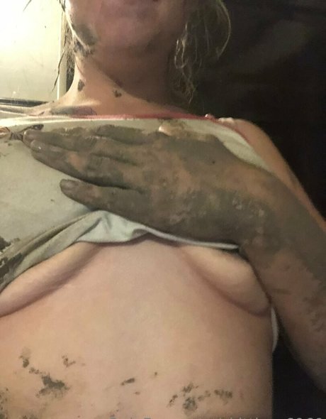 two onlyfans erotic photos