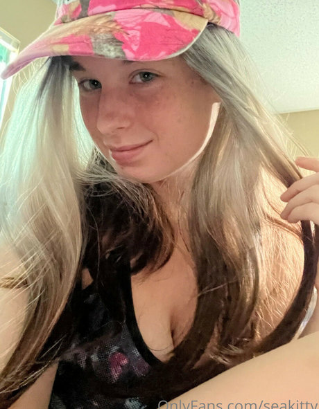 fat girls onlyfans nudes picture