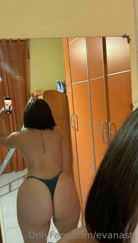 evanasti pornstar hot images