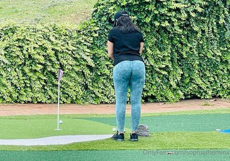 sophiatheminx porn model pics