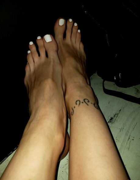 clarita feet nice star picture