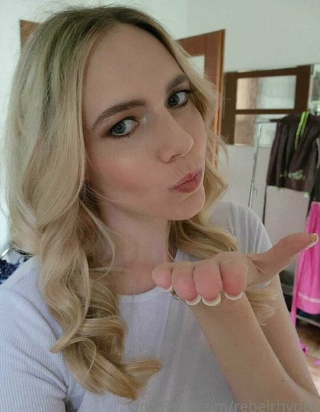 sucking cock onlyfans xxx gallery