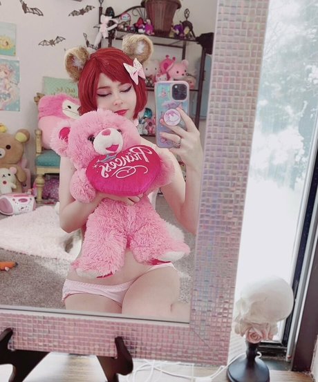 hopeypokey model erotic pic