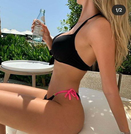 lesbian massage onlyfans hot nude image