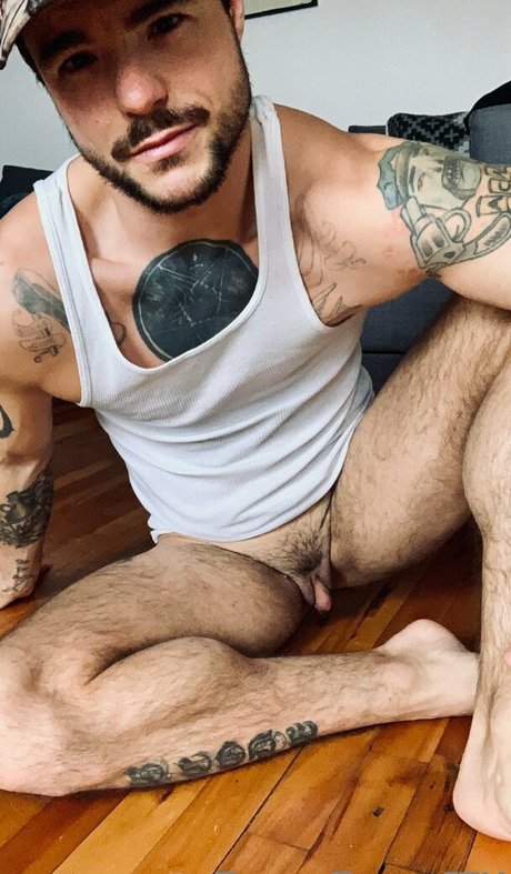 ftmtommytanner naked star photos