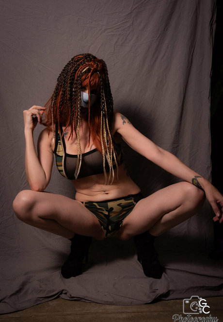 thigh high boots onlyfans top pic