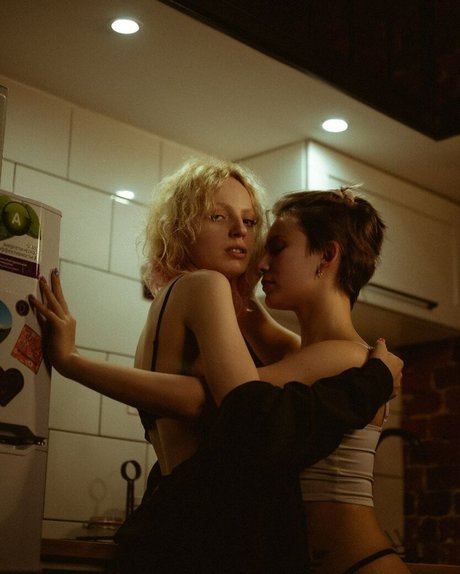 deep onlyfans beautiful pictures