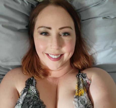 busty solo onlyfans free naked pics