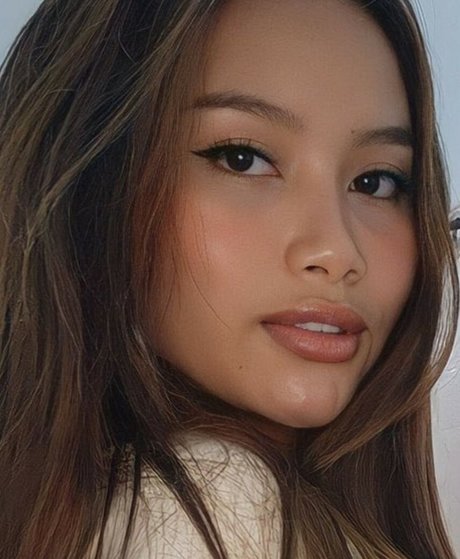 Mona Lisa69x sexy actress pictures