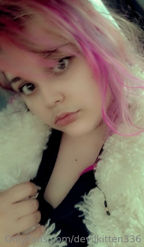 devilkitten336 pornstar pretty pics
