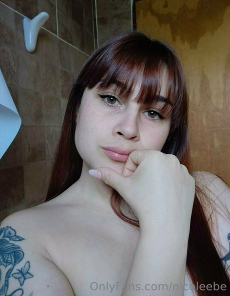 nicoleebe pornstar naked gallery