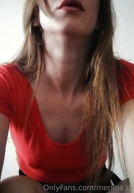 female popular onlyfans hd picture