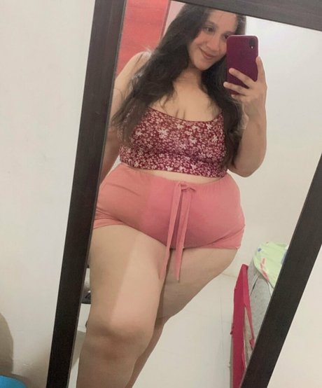 Andreina Valencia hot star galleries