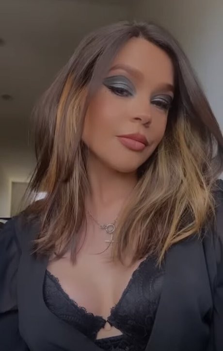 blonde asian onlyfans art naked photos