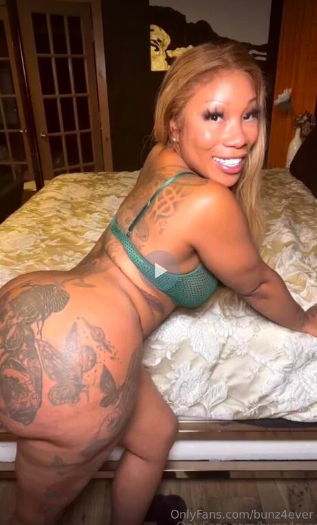 Bunz4ever erotic actress pics