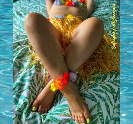 softsoles prettytoesxoxo hot pornstar photos