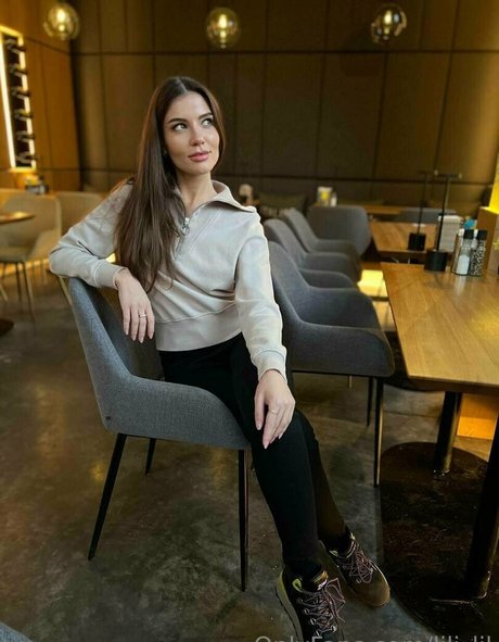 vika ua nice actress pic