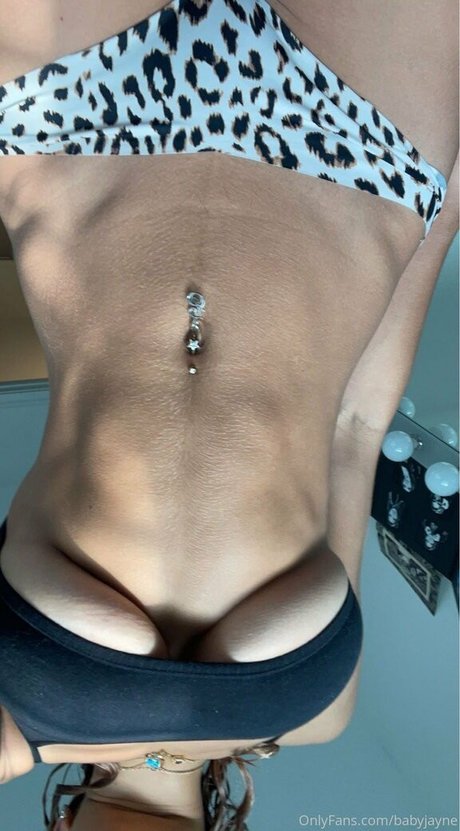 shemale fucks girl onlyfans nice gallery