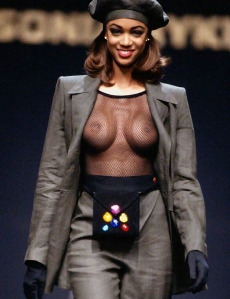 Tyra Banks star gallery