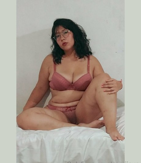 camiisun nice pornstar pic