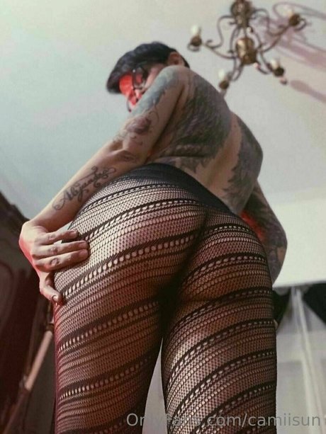 camiisun hd pornstar picture