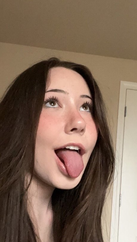 AliciaJade actress pics