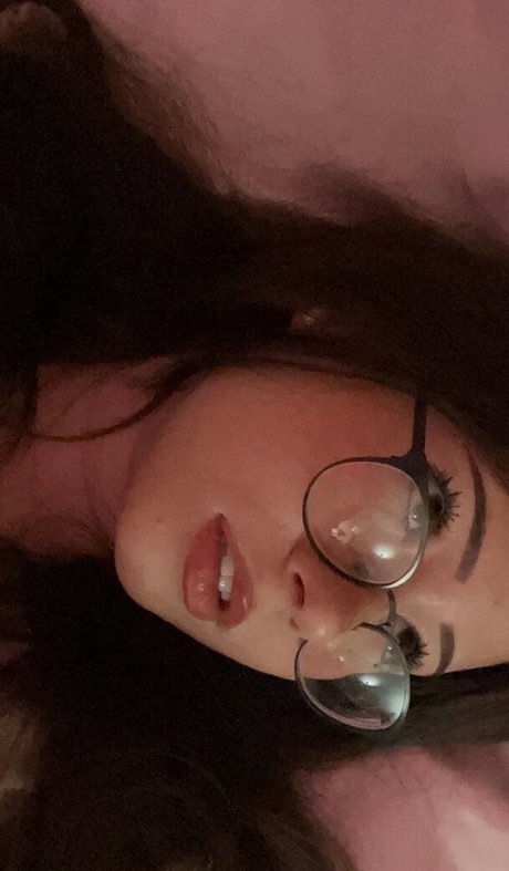 AliciaJade Photo Gallery