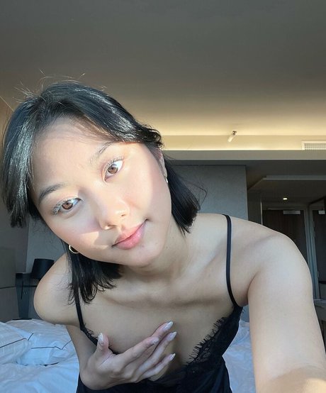 thuvnn sex star galleries