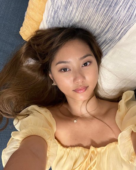 thuvnn porn star pics