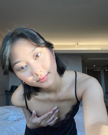 thuvnn perfect actress archive