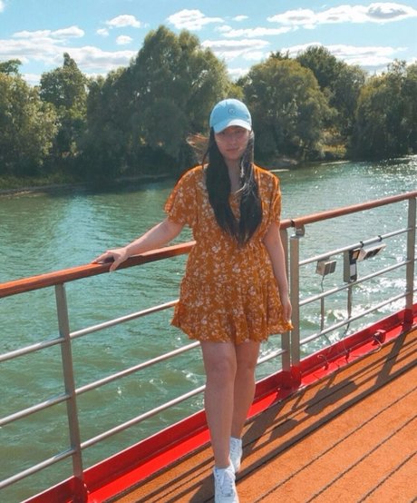 Yazzi pornstar beautiful gallery